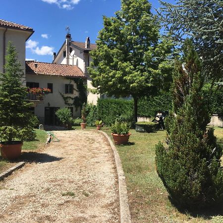 Villa Casa Con Giardino Pescasseroli Exterior foto